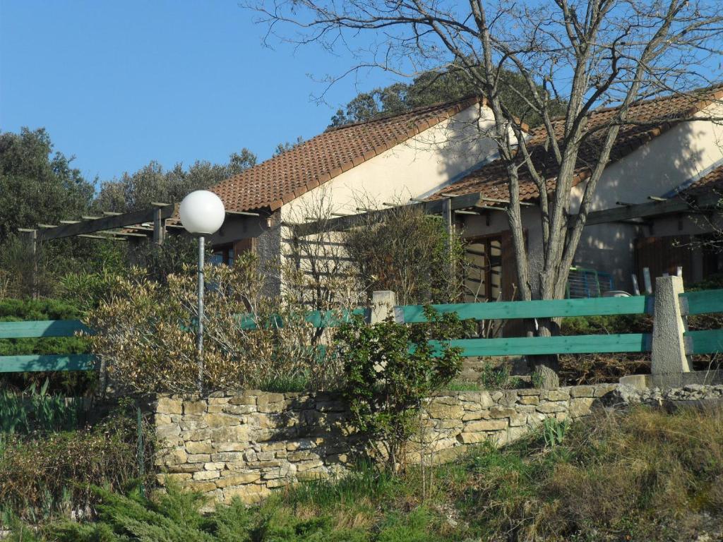 Les Terrasses De L'Ardeche Hotel Salavas Exterior photo